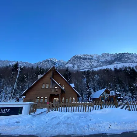 Hotel Mik *