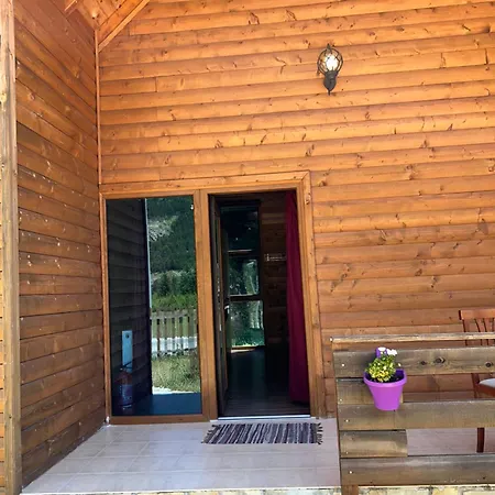 Mik Hotell Valbona